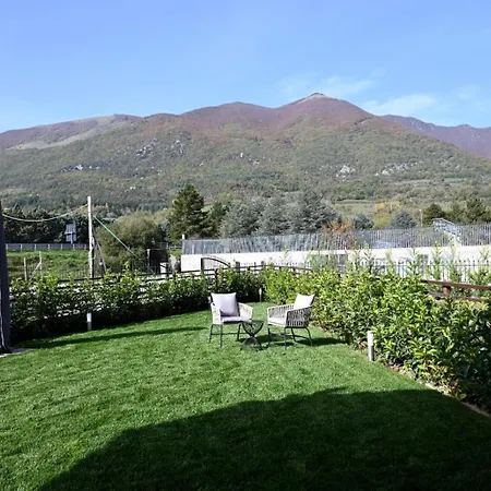 A2 Garden House Apartman Castel di Sangro